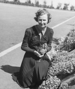 Marcelle Gauvreau, directrice de l'École de l'Éveil (1941).