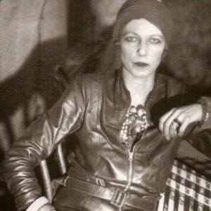 Nancy Cunard en 1932 à Harlem